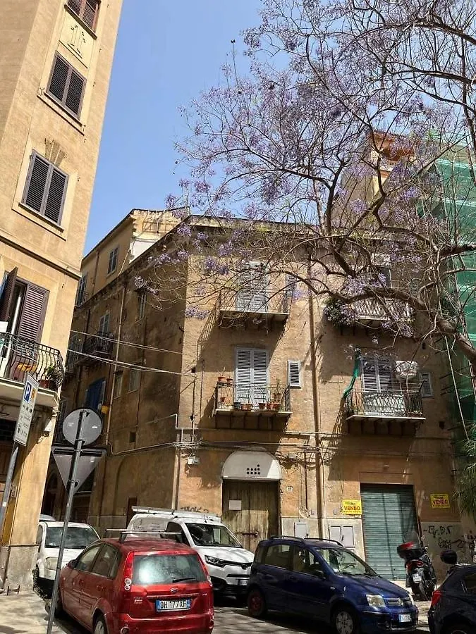 דירות פלרמו La Belle Epoque Appartament